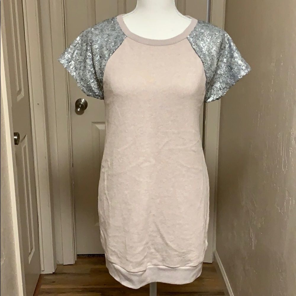Victoria Secret Two Tone with sequins Tunic Sz S - Picture 2 of 11